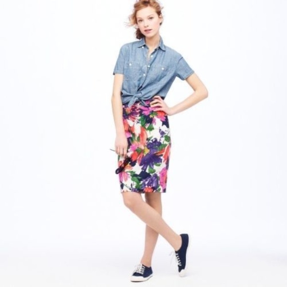 J. Crew Dresses & Skirts - J CREW No. 2 Pencil Skirt Sz 12 Garden Floral Cott